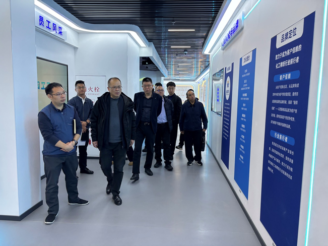 化学所公司赴新疆中泰集团调研交流 共谋产业协同与技术合作